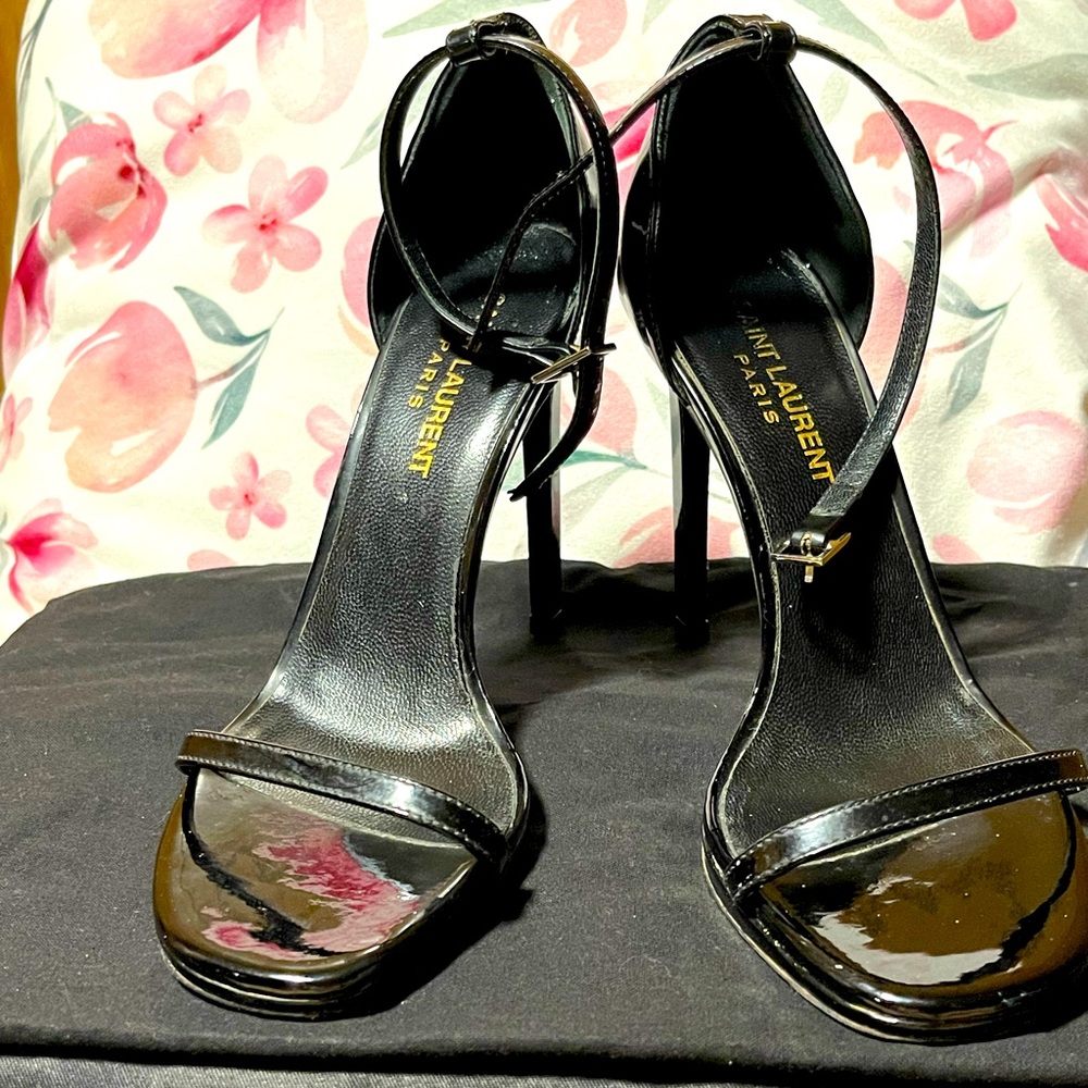 SAINT LAURENT BLACK HEELS